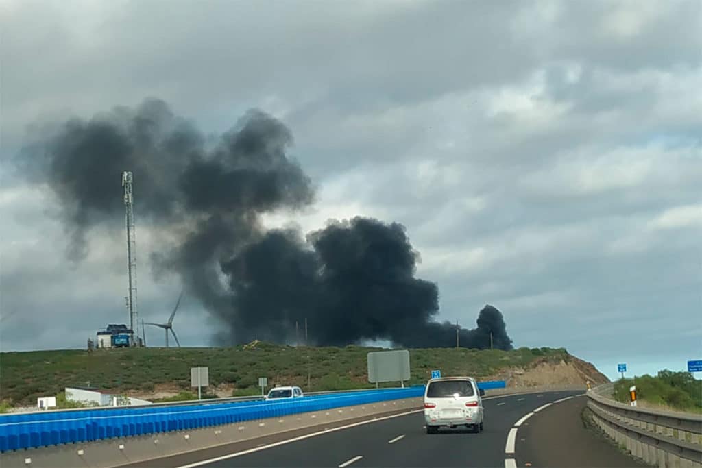 incendio en el Complejo Ambiental de Tenerife