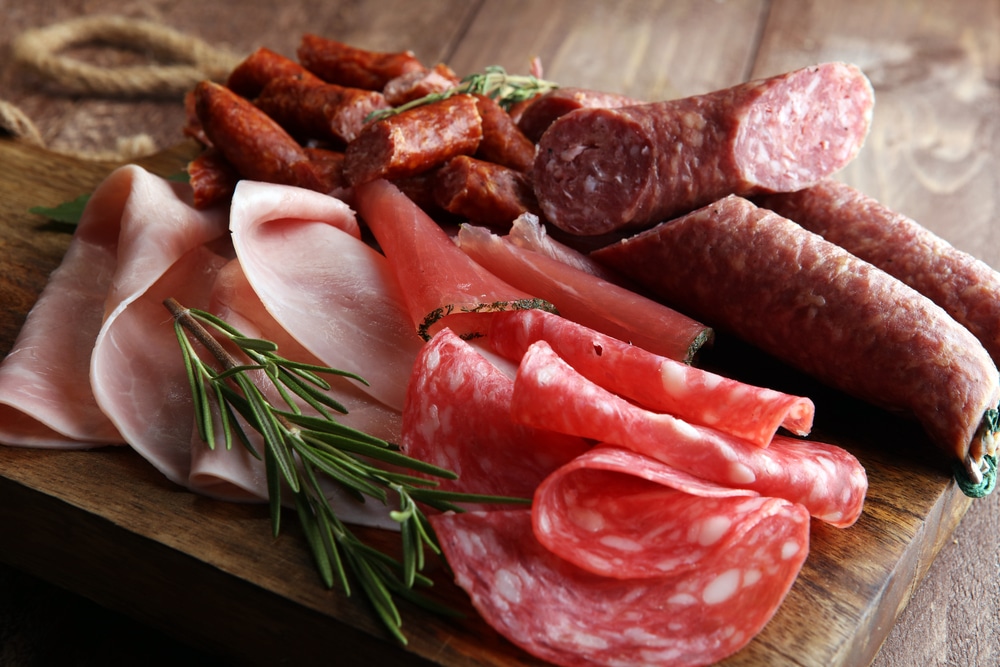 Alerta en los supermercados: retiran un embutido por presencia de listeria