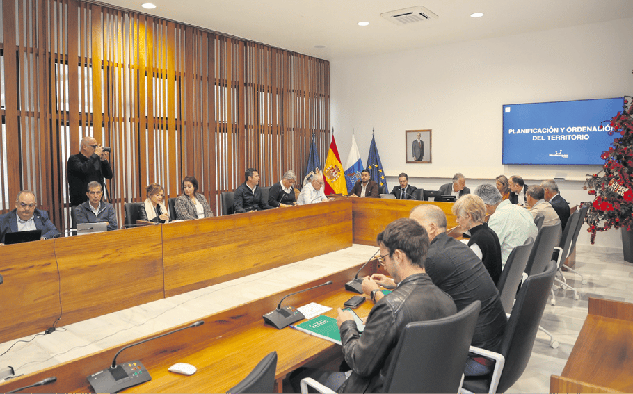 Torres anuncia que el decreto de reconstrucción de La Palma estará concluido el mes que viene