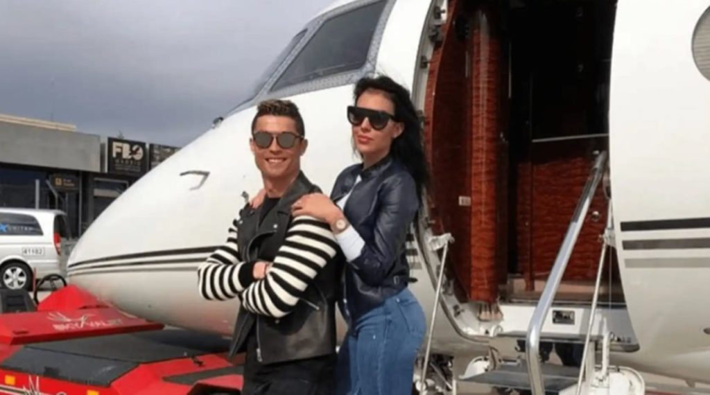 Cristiano Ronaldo y Georgina Rodríguez venden su jet privado de 20 millones porque se les quedaba pequeño