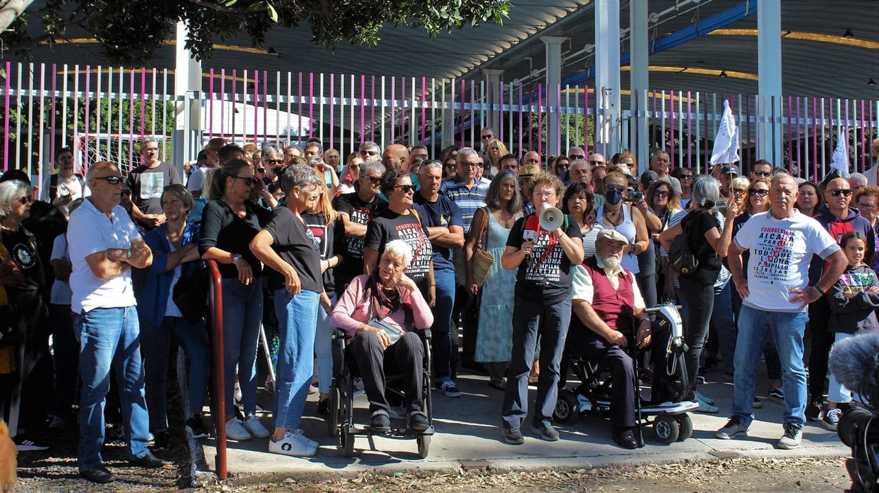 Una de las concentraciones de protesta por parte de vecinos afectados por la erupción.