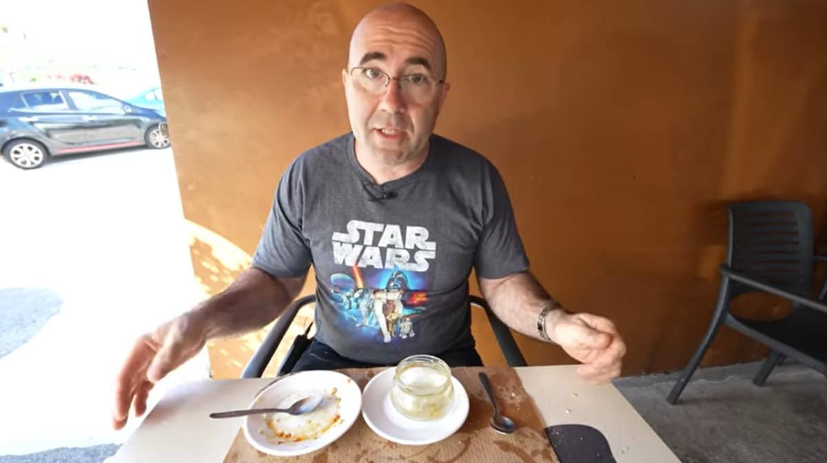 Sezar Blue visita el "mejor restaurante de pescado de La Palma"