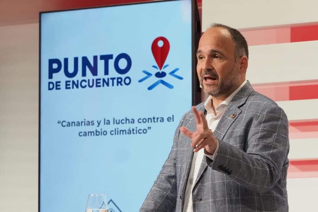Valbuena: "Hemos conseguido que Canarias sea reconocida por su trabajo en la acción climática"