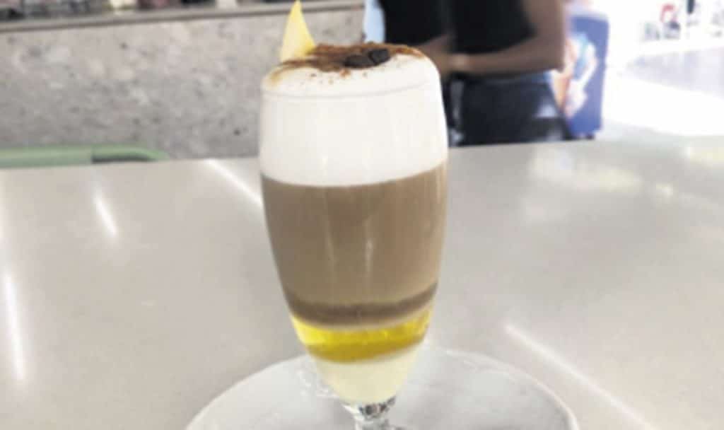 El barraquito “con todo” de la cafetería del Parque García Sanabria causa furor