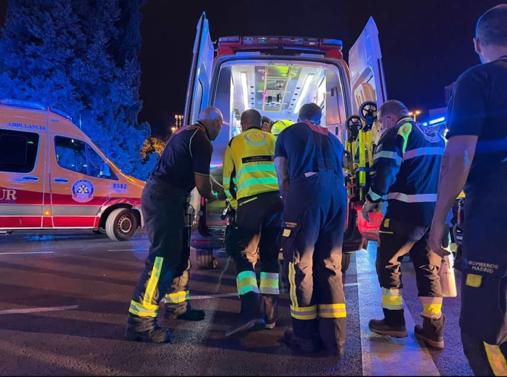 Dos fallecidos y diez heridos en el incendio de un céntrico restaurante de Madrid