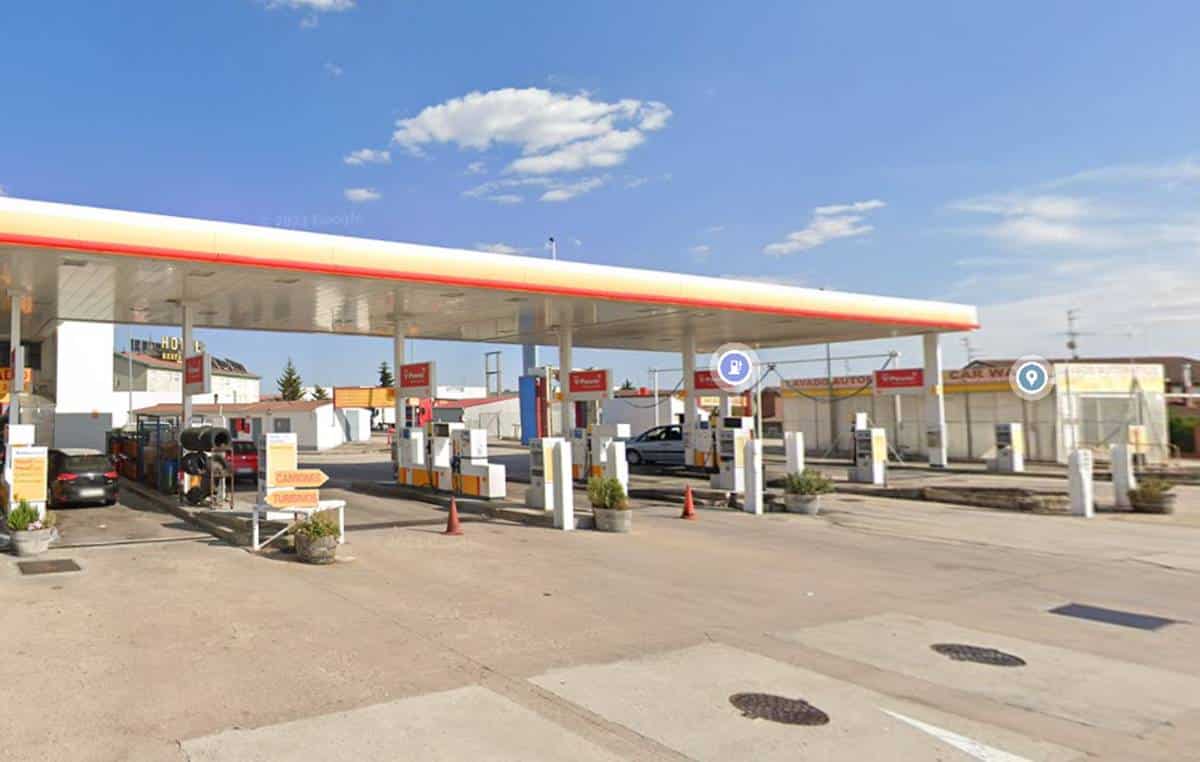 Un policía nacional canario, muerto a tiros en una gasolinera de Burgos