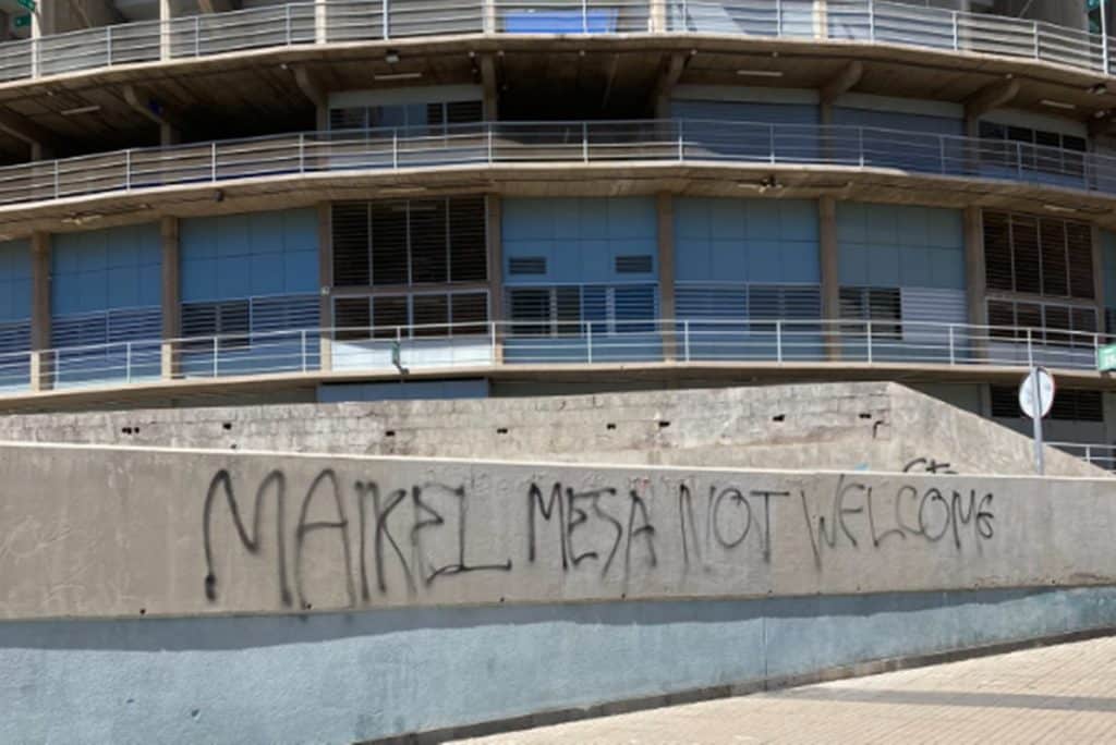"Maikel Mesa not welcome": la pintada aparecida en el Heliodoro Rodríguez López