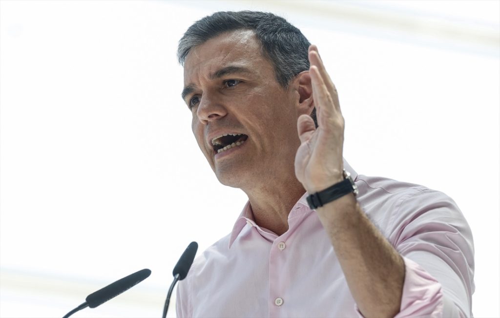 Sánchez anuncia una inversión de 580 millones para Atención Primaria