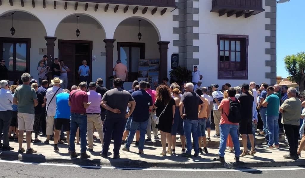 Agricultores de La Palma piden volver a trabajar sus tierras