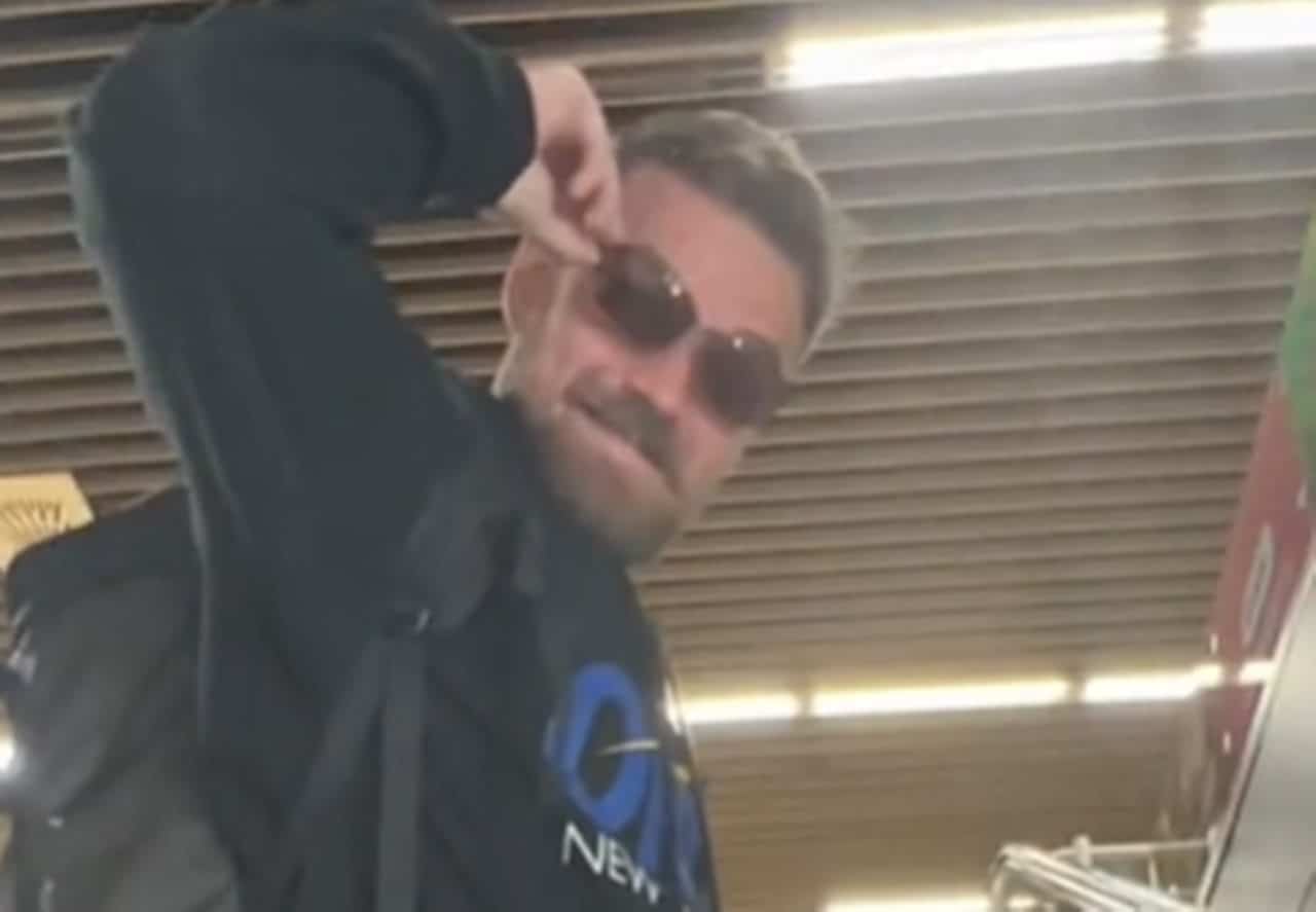 Un americano viviendo en España desvela en TikTok por qué es el mejor país del mundo (@tomcharliedesign)