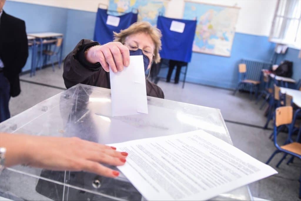 Elecciones griegas: La derecha gana, pero se queda sin mayoría para gobernar