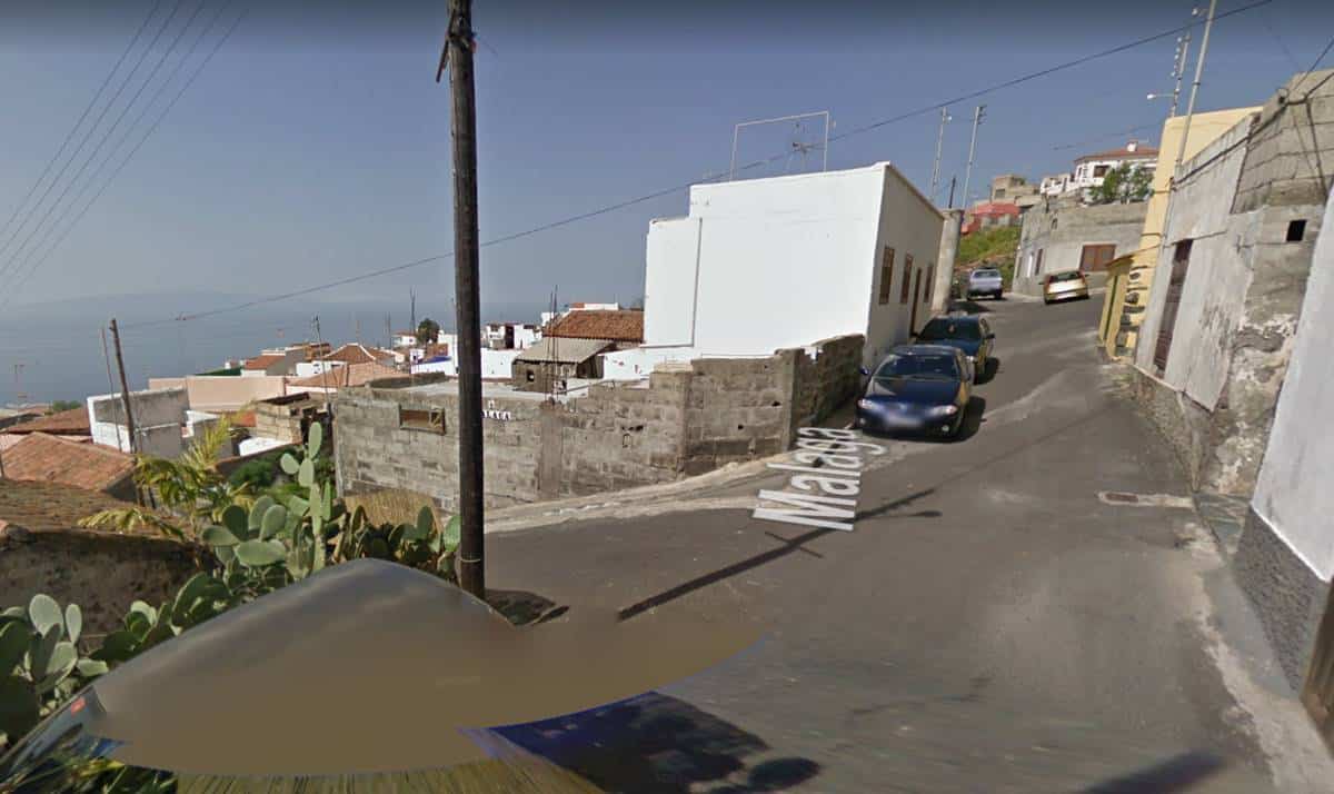 Acuchillan a un hombre de 81 años en el sur de Tenerife: está grave