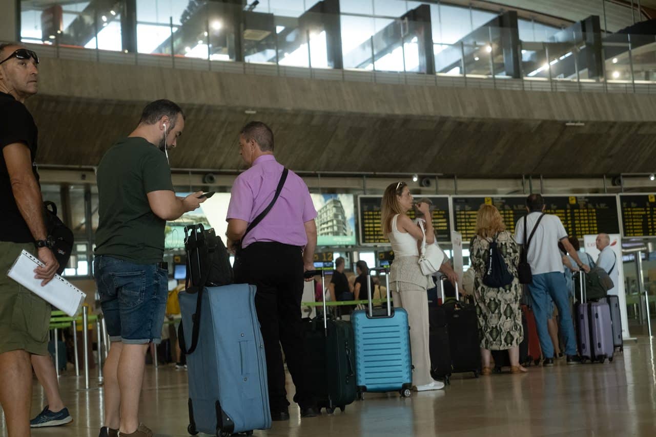 Imagen del aeropuerto Tenerife Norte, ayer.