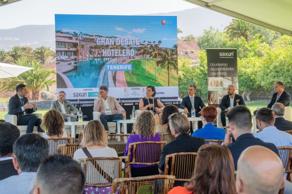 Abama Resort Tenerife acogió ayer una nueva edición del Gran Debate Hotelero.
