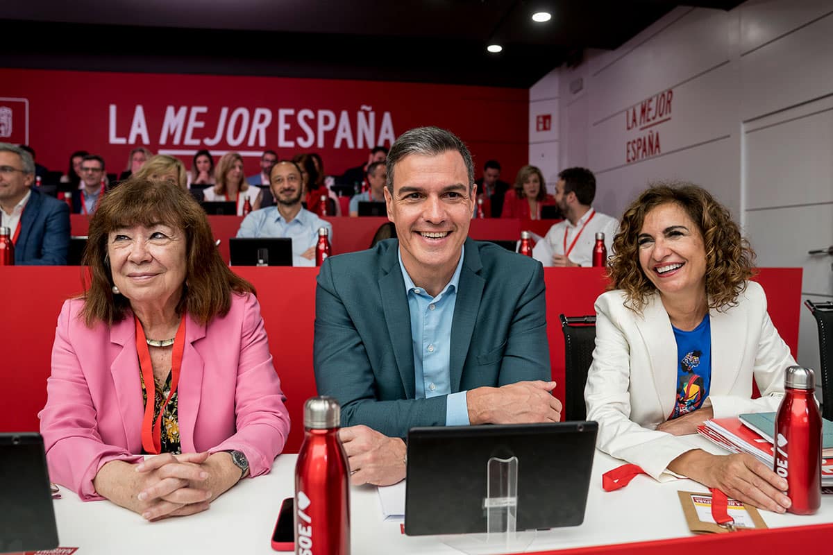 Sánchez apela a la unidad del PSOE porque cree que "la victoria es posible"