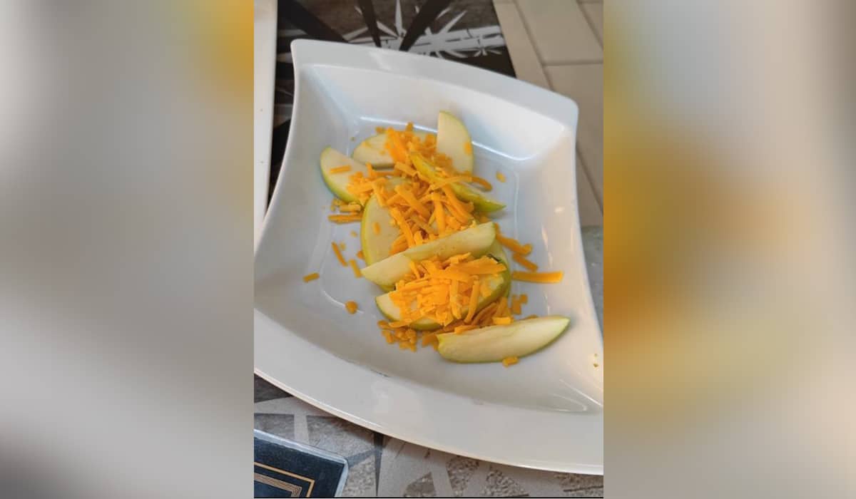 Un turista se queja del restaurante en Tenerife de un rapero y él le da la razón: "¡Qué asco!"