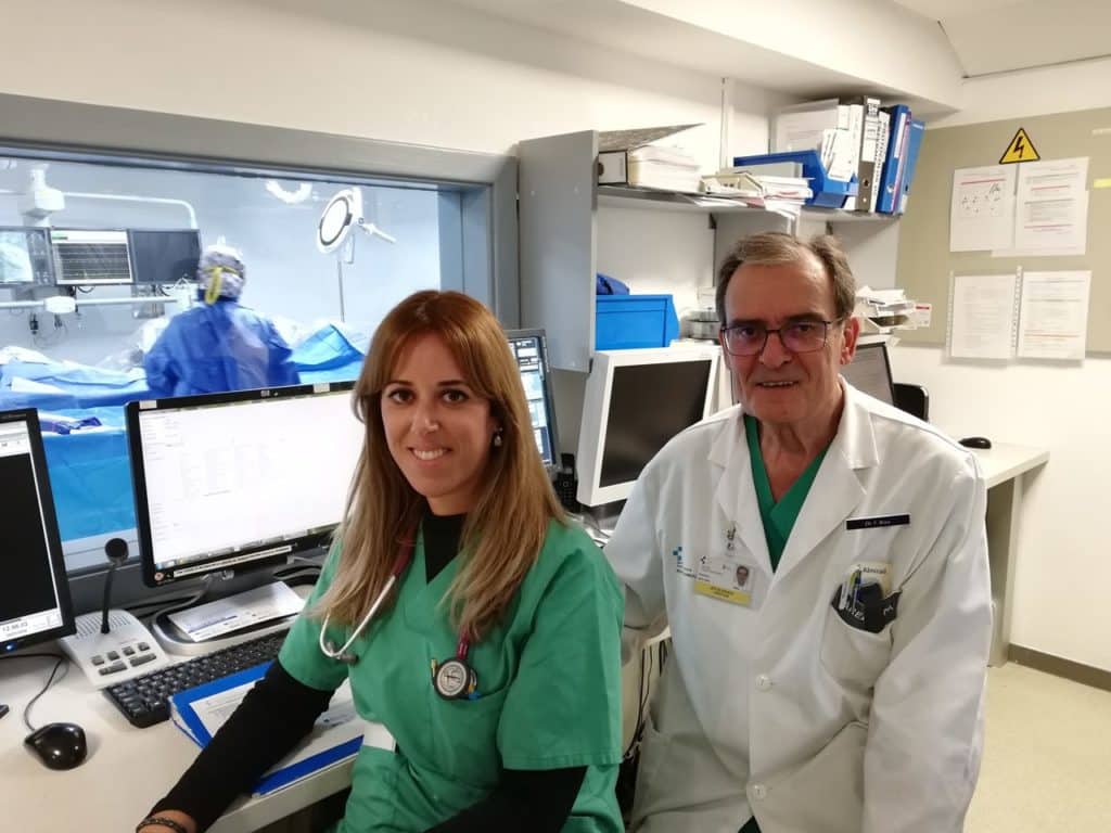 Los doctores Corabel Méndez y Francisco Bosa, miembros del servicio de Cardiología del Hospital Universitario de Canarias (HUC).