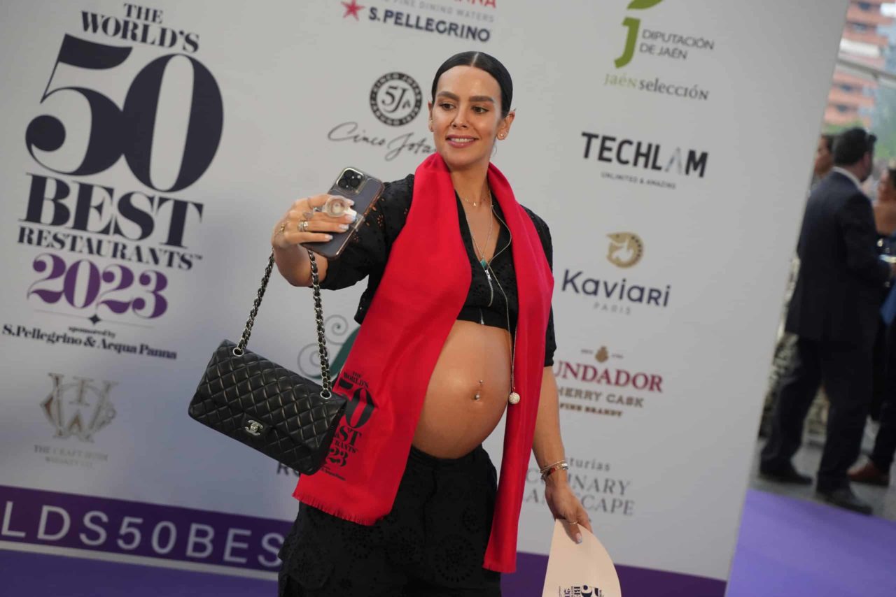 Cristina Pedroche y Dabiz Muñoz dan la bienvenida a su primera hija