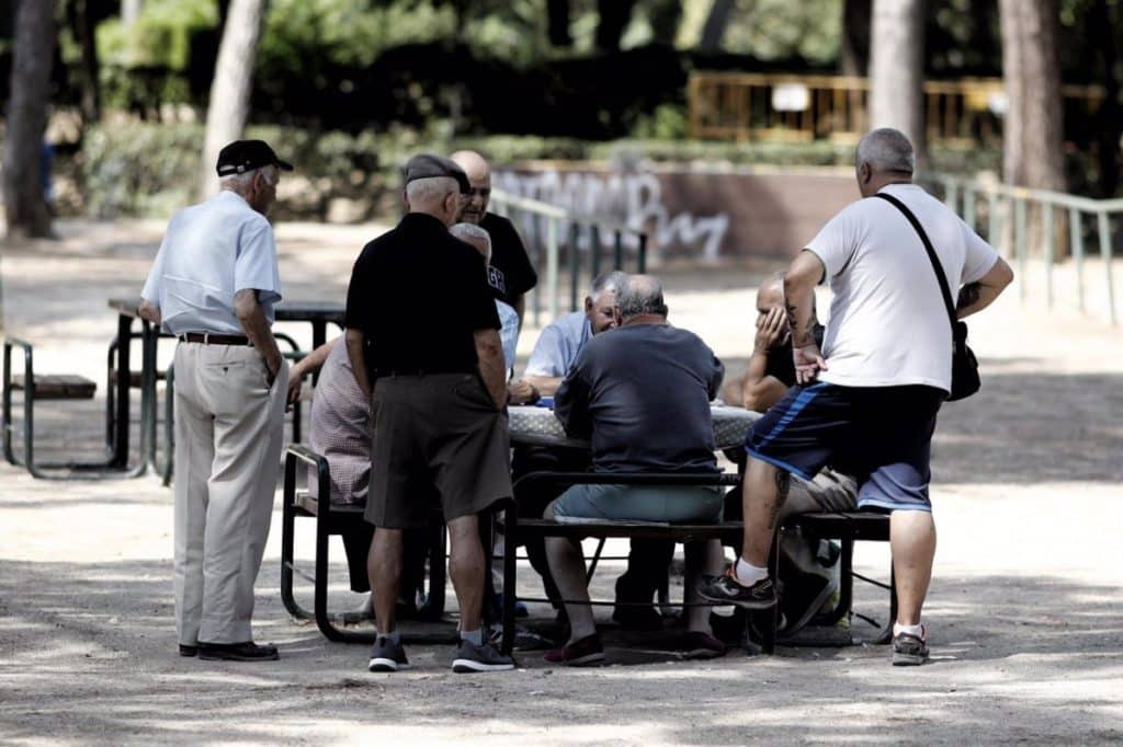 Las ayudas de 525 euros para jubilados en España que casi nadie conoce