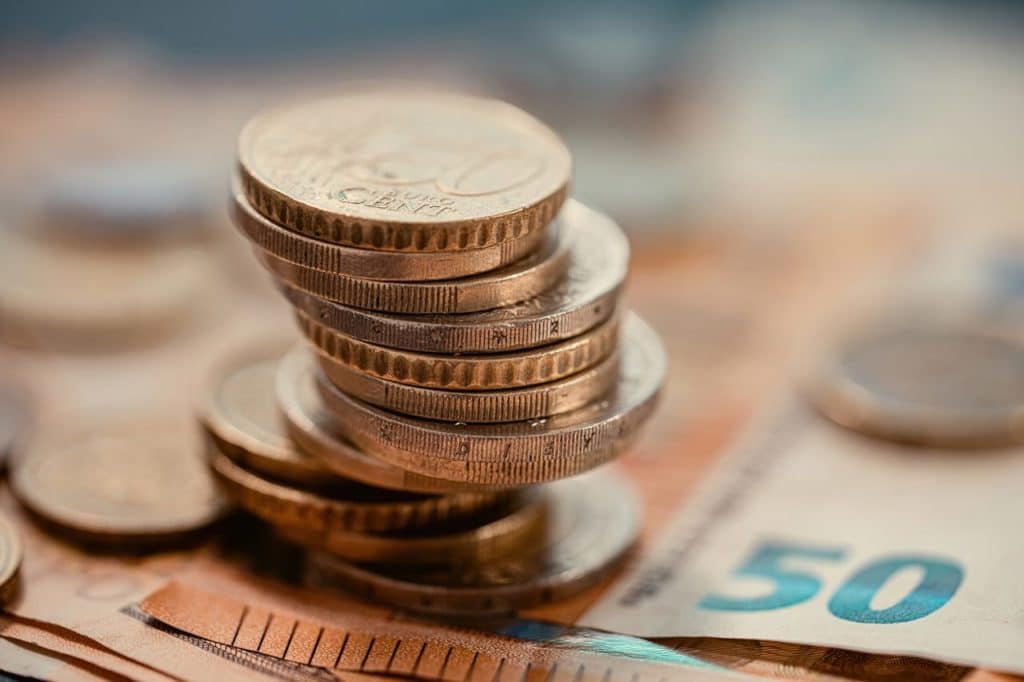 Estas son las monedas de euro que no vas a poder usar en España