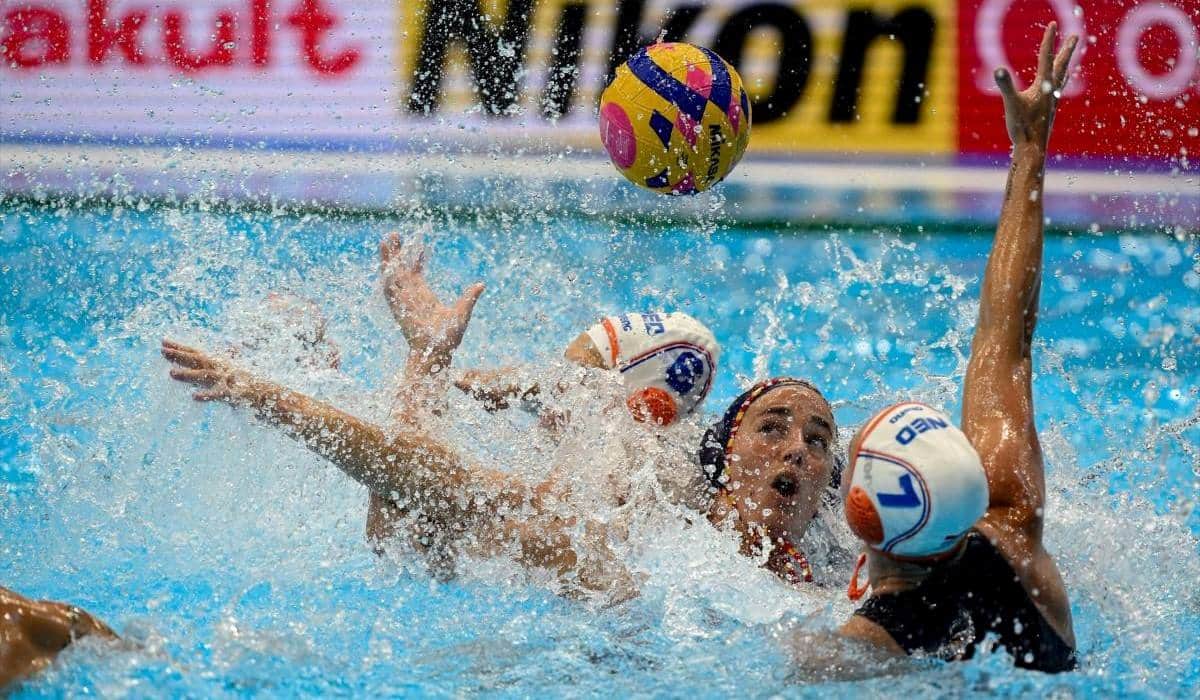 La selección española femenina de waterpolo, subcampeona del mundo tras caer en penaltis ante Países Bajos