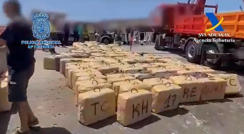 Nuevo golpe al narcotráfico en Canarias: cae un barco de la mafia holandesa cargado de hachís