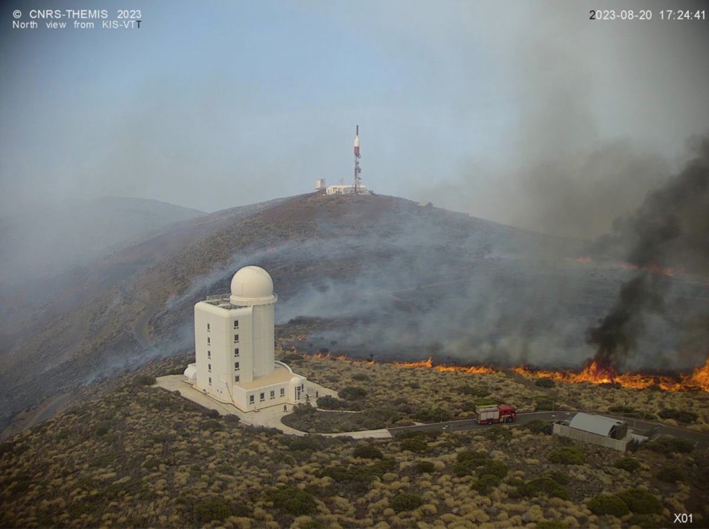 El timelapse que muestra el terrible avance del fuego en el Parque Nacional del Teide