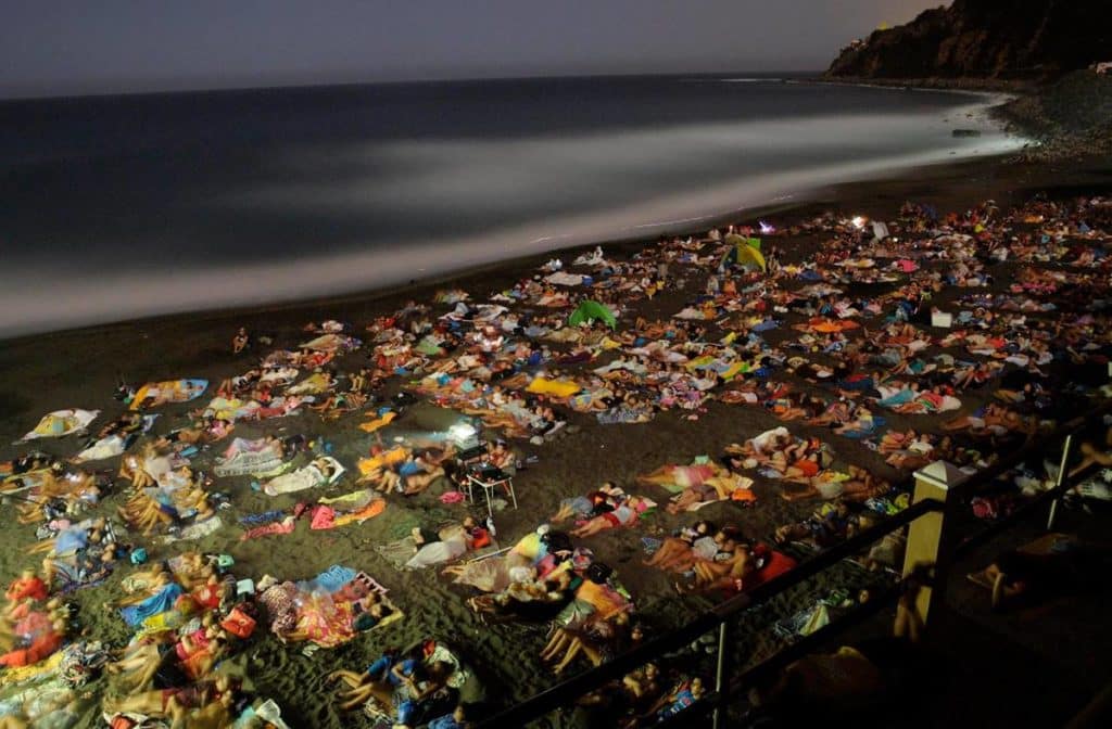 Una popular playa de Tenerife volverá a contar este mes con un cine de verano (y gratis)