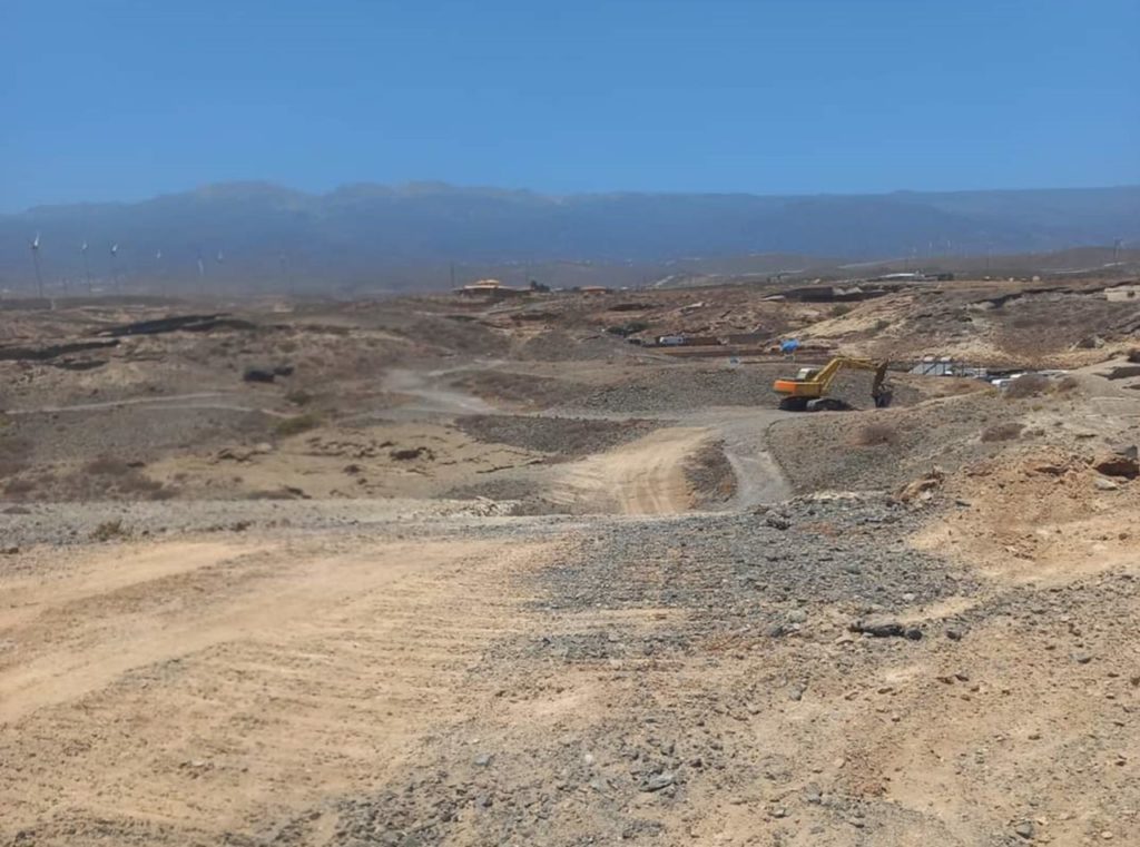 Imagen de la pista que se abrió en suelo rústico de protección paisajística en Arico.