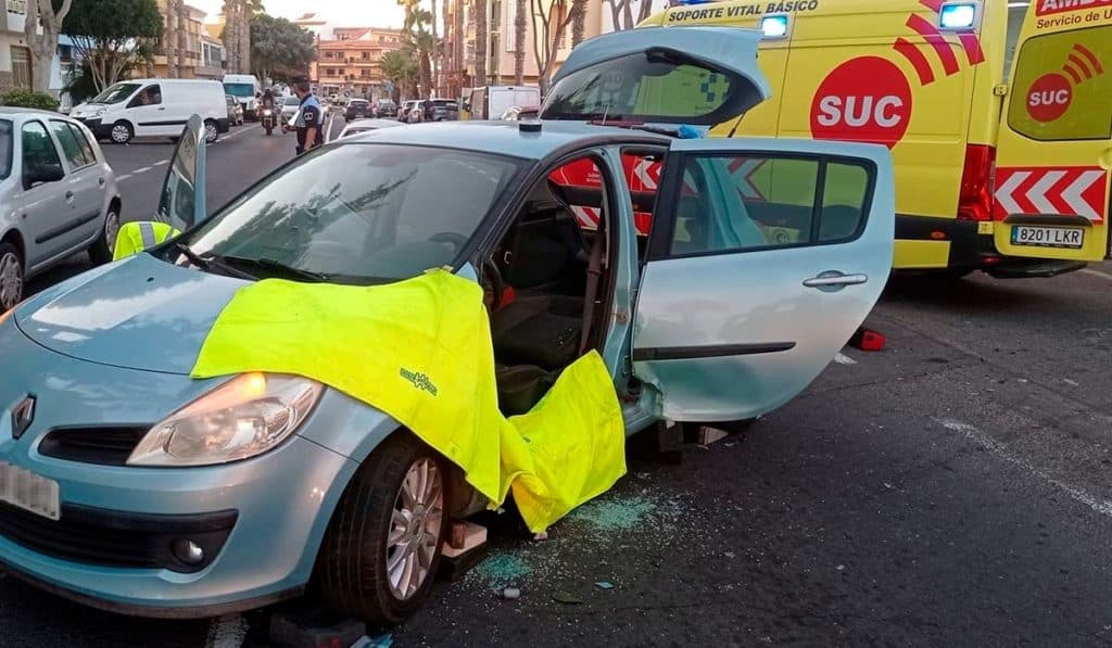 Una mujer herida en un accidente de tráfico en Tenerife