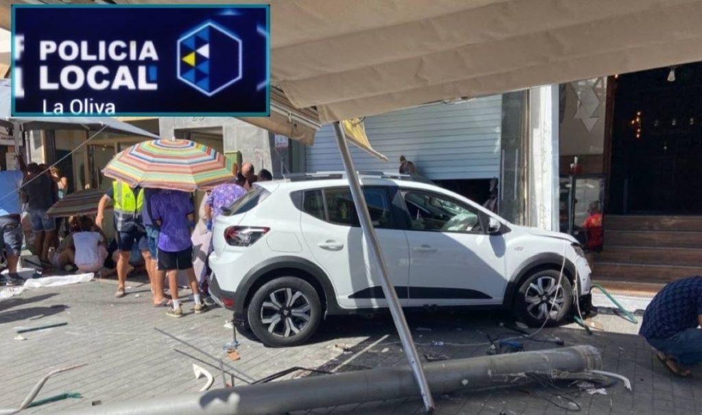 Al menos 8 heridos, entre ellos una bebé de 4 meses, tras empotrarse un coche contra un bar en Fuerteventura