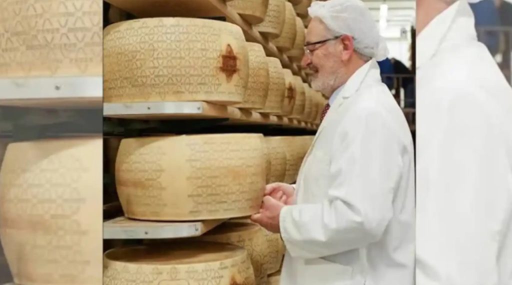 Giacomo Chiapparin, empresario dedicado al queso Grana Padano.
