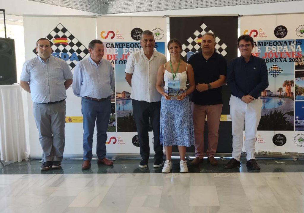 Entrega de premios del torneo celebrado este fin de semana en Salobreña (Granada)./ Cedida