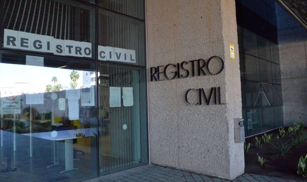 El Registro Civil de Las Palmas deniega la inscripción como mujer a un sargento del Ejército del Aire