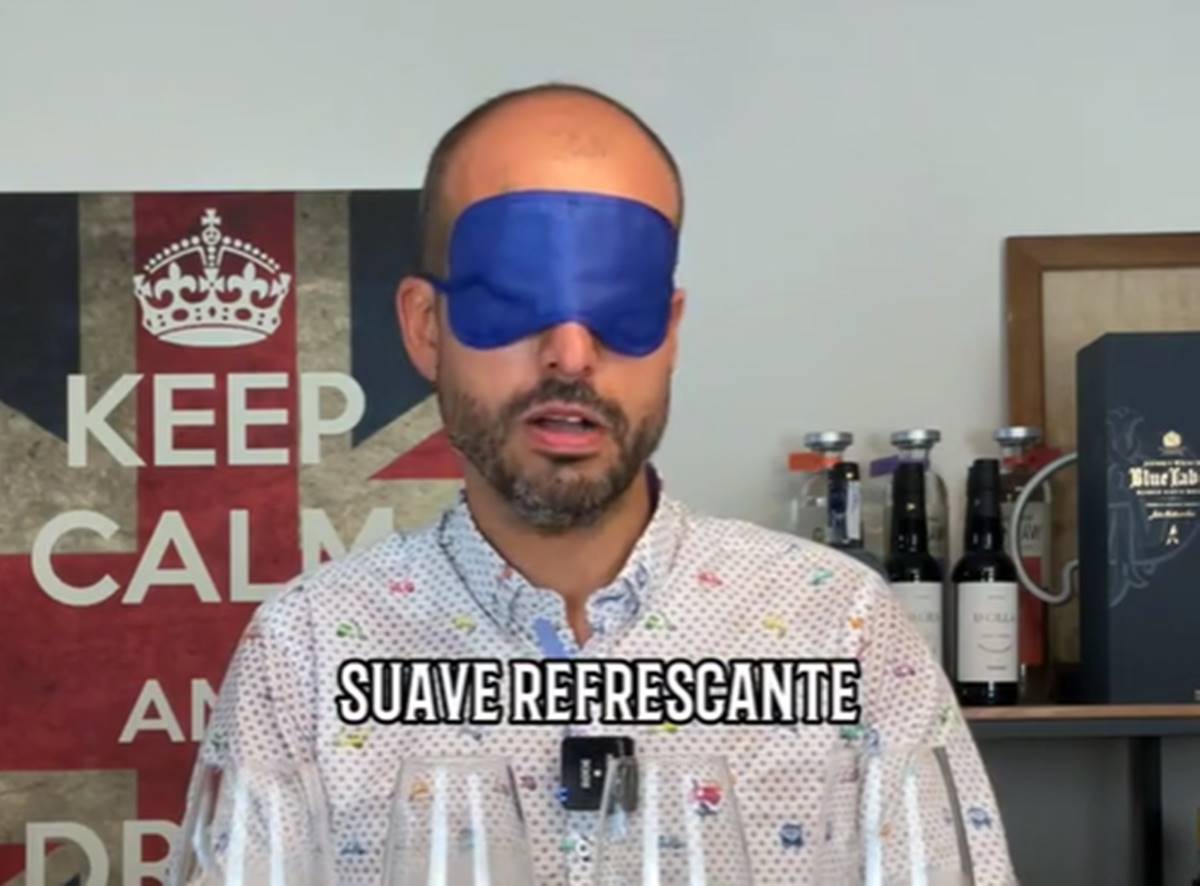Un experto elige a ciegas la mejor cerveza industrial de España: el resultado llamará la atención de los canarios
