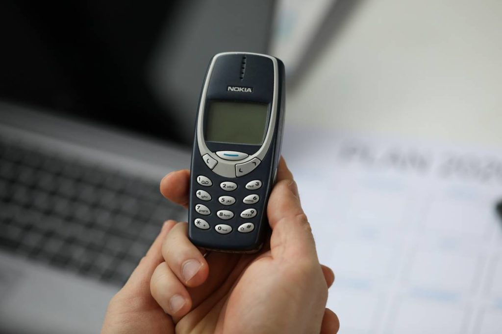 Vuelven los Nokia de toda la vida: sin internet, para que no estés todo el rato pendiente del móvil