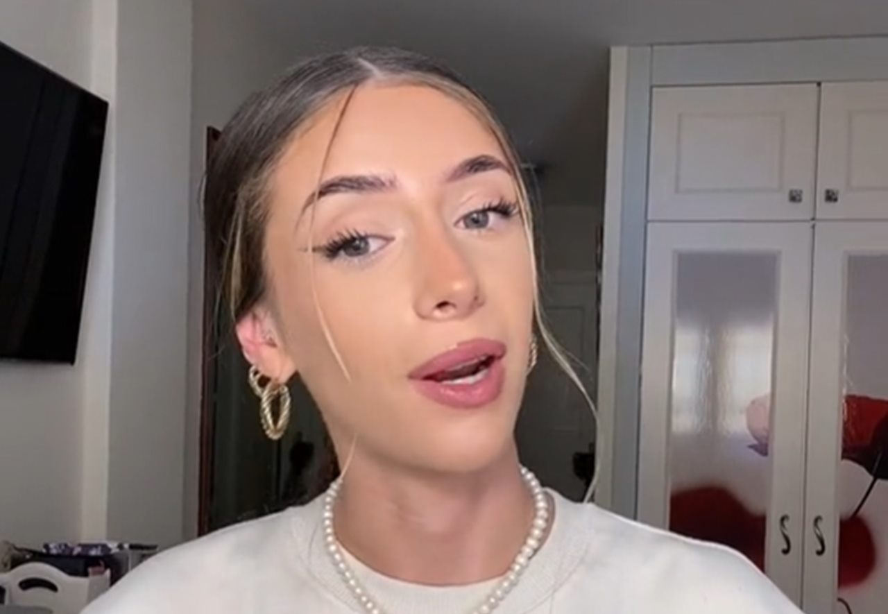Esther Rodríguez (therrodriguez). TikTok