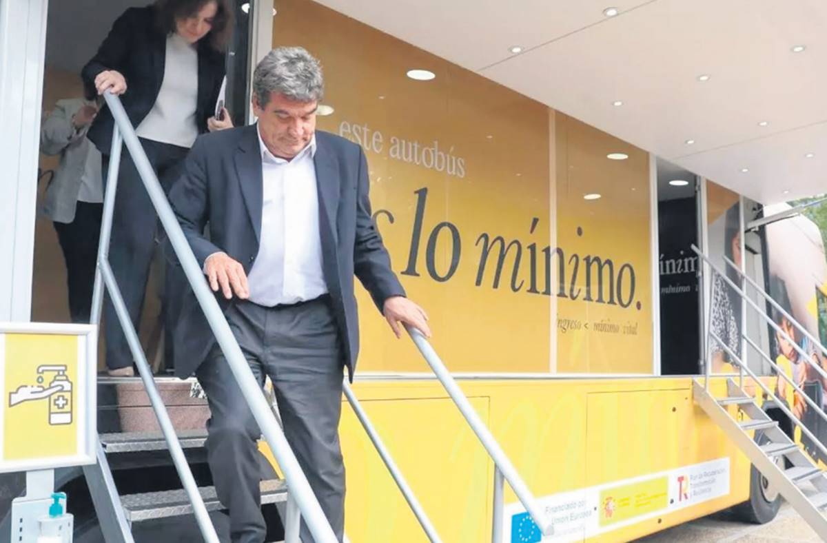 El ingreso mínimo vital aumentará el 21,3% hasta 2027: 8.236 euros al año