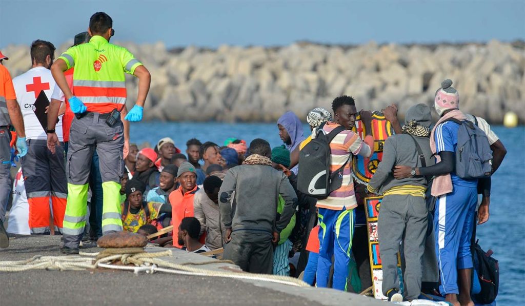 Aumentan casi el 80% los migrantes llegados a Canarias este año: 23.537