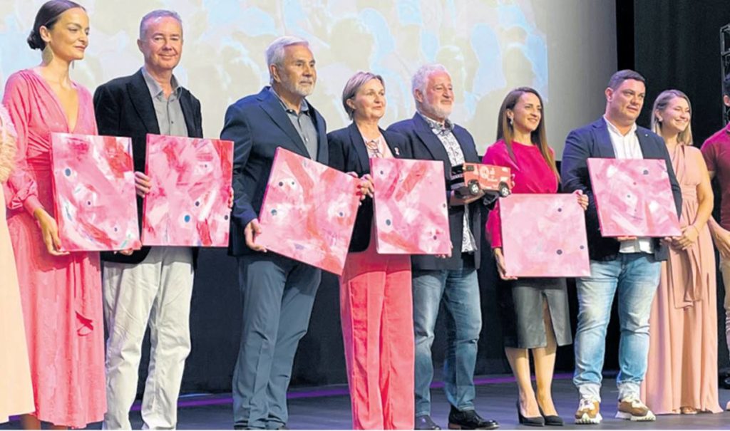 Adeje construirá una “casa rosa” para apoyar a pacientes con cáncer de mama