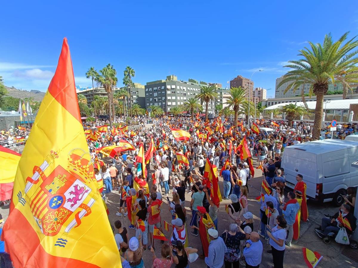 La manifestación contra la amnistía de Tenerife concentra a miles de personas