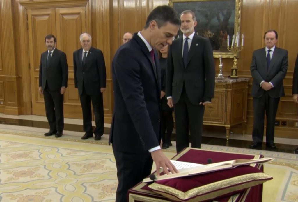 Pedro Sánchez promete ante el Rey el cargo de presidente del Gobierno