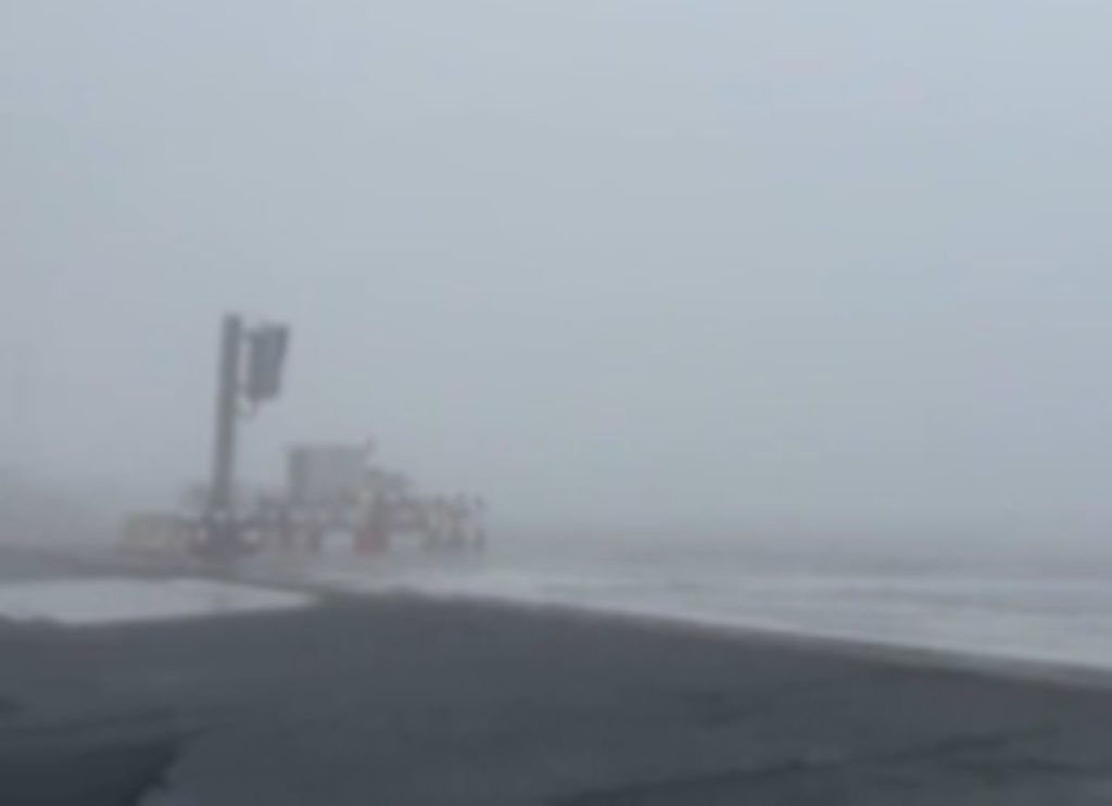 Niebla Aeropuerto Los Rodeos. X