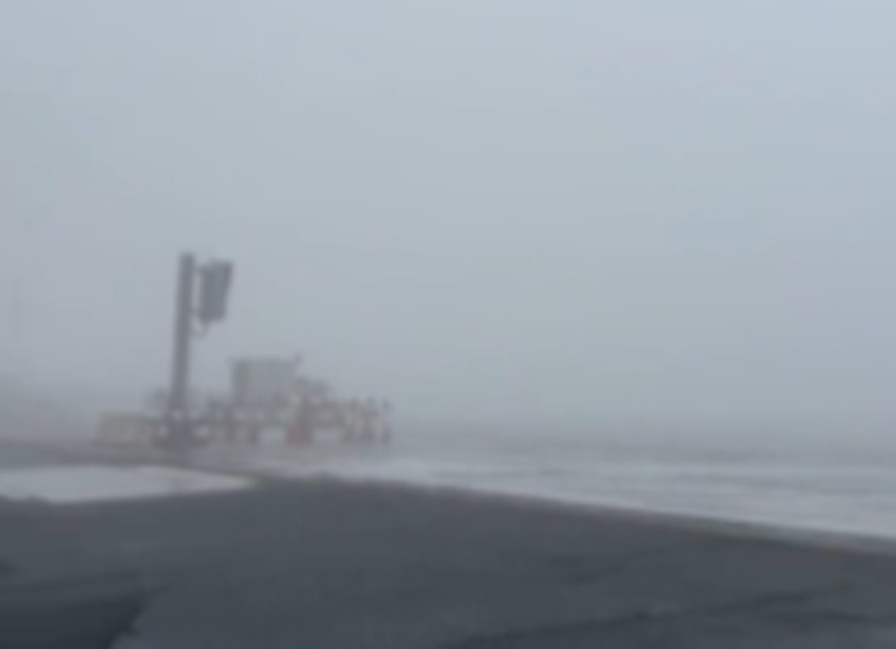 Desvíos en el aeropuerto Tenerife Norte debido a la espesa niebla