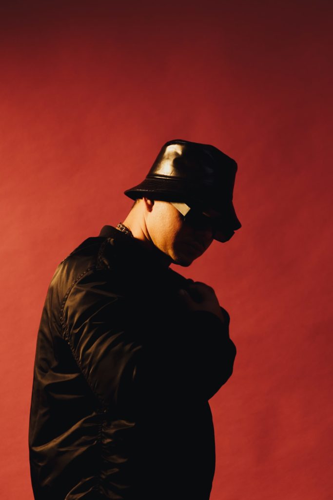 Dailos MB, otro artista urbano de Tenerife que enamora con su voz