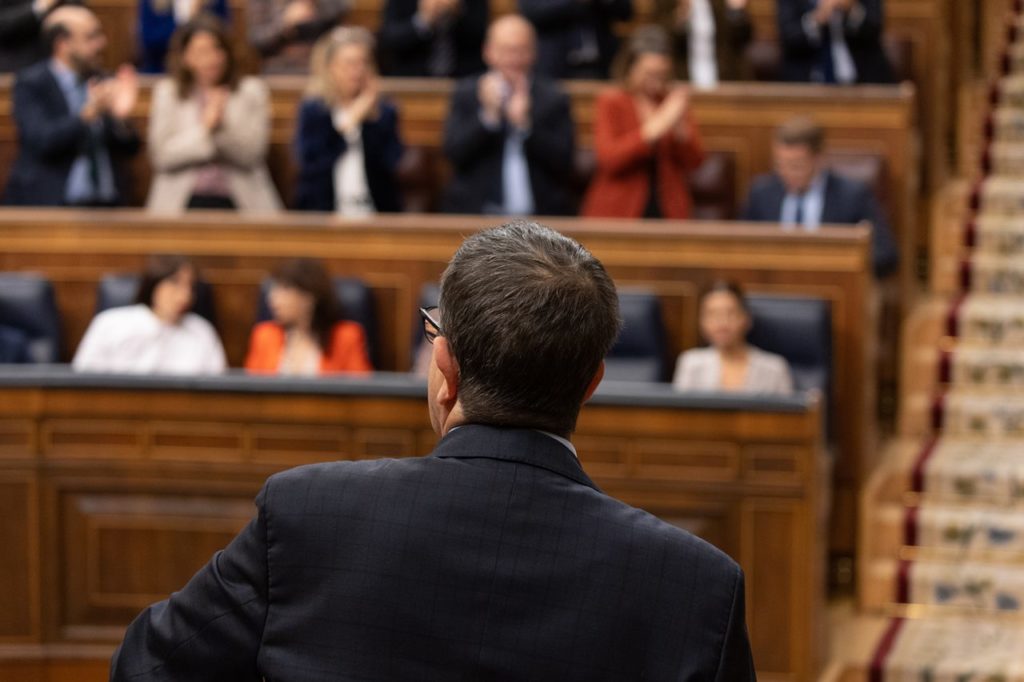 La Ley de Amnistía pasa su primer examen en el Congreso con apoyo de PSOE y sus aliados