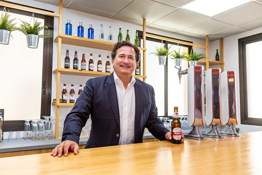 Fernando Bustamante, director de negocio en Canarias de Mahou San Miguel