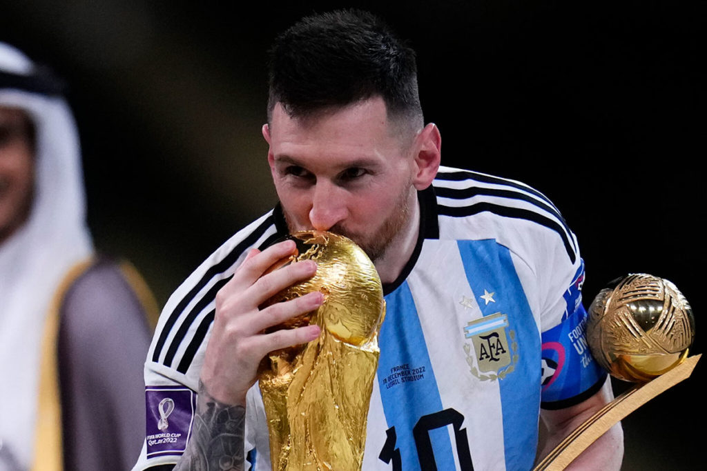 La noche que Messi le dijo a la historia: “Ya está”