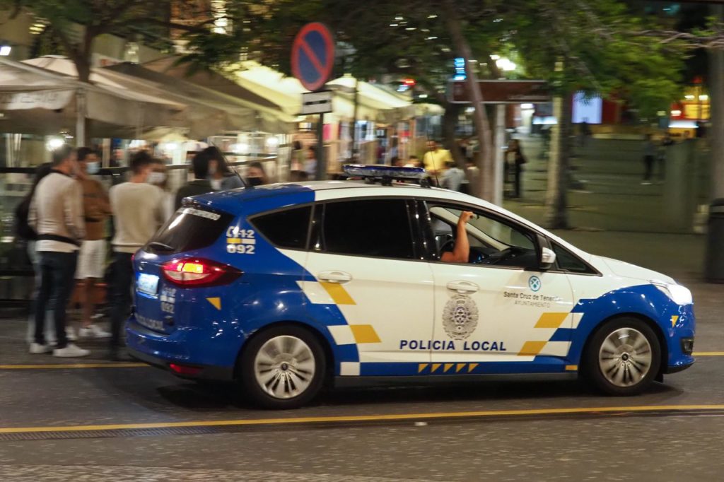 Santa Cruz de Tenerife retrasa el refuerzo de policías locales durante Navidad