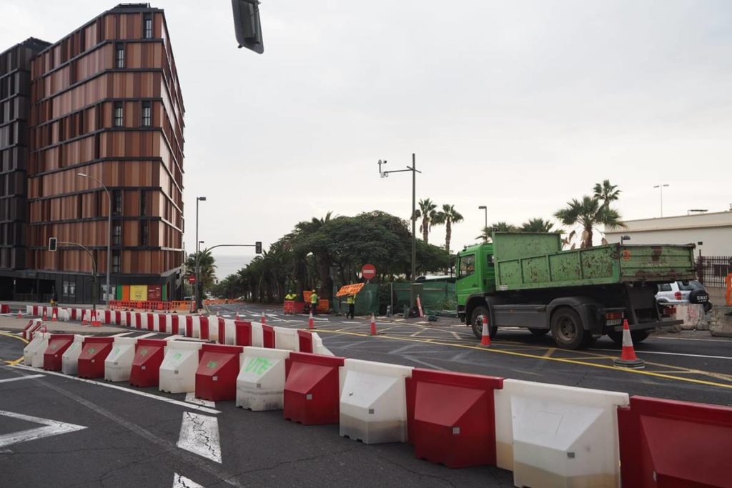 Una de las entradas a Santa Cruz de Tenerife pasa hoy de cuatro a dos carriles: así te afectará